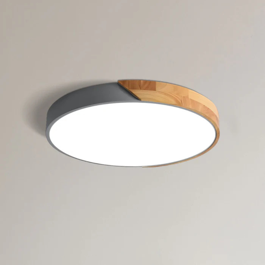 Plafoniera Delos in legno, dal design scandinavo, con illuminazione LED integrata