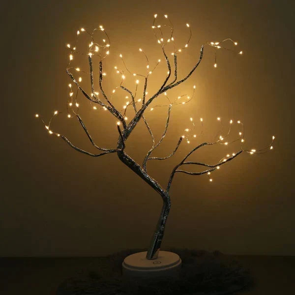 Incantevole lampada in legno con 108 luci LED e rami regolabili