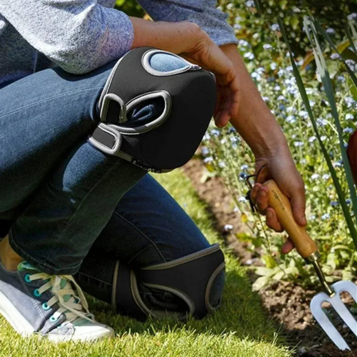 Ergonomische Gartenknieschoner mit zusätzlicher Polsterung für bequemes Arbeiten auf den Knien