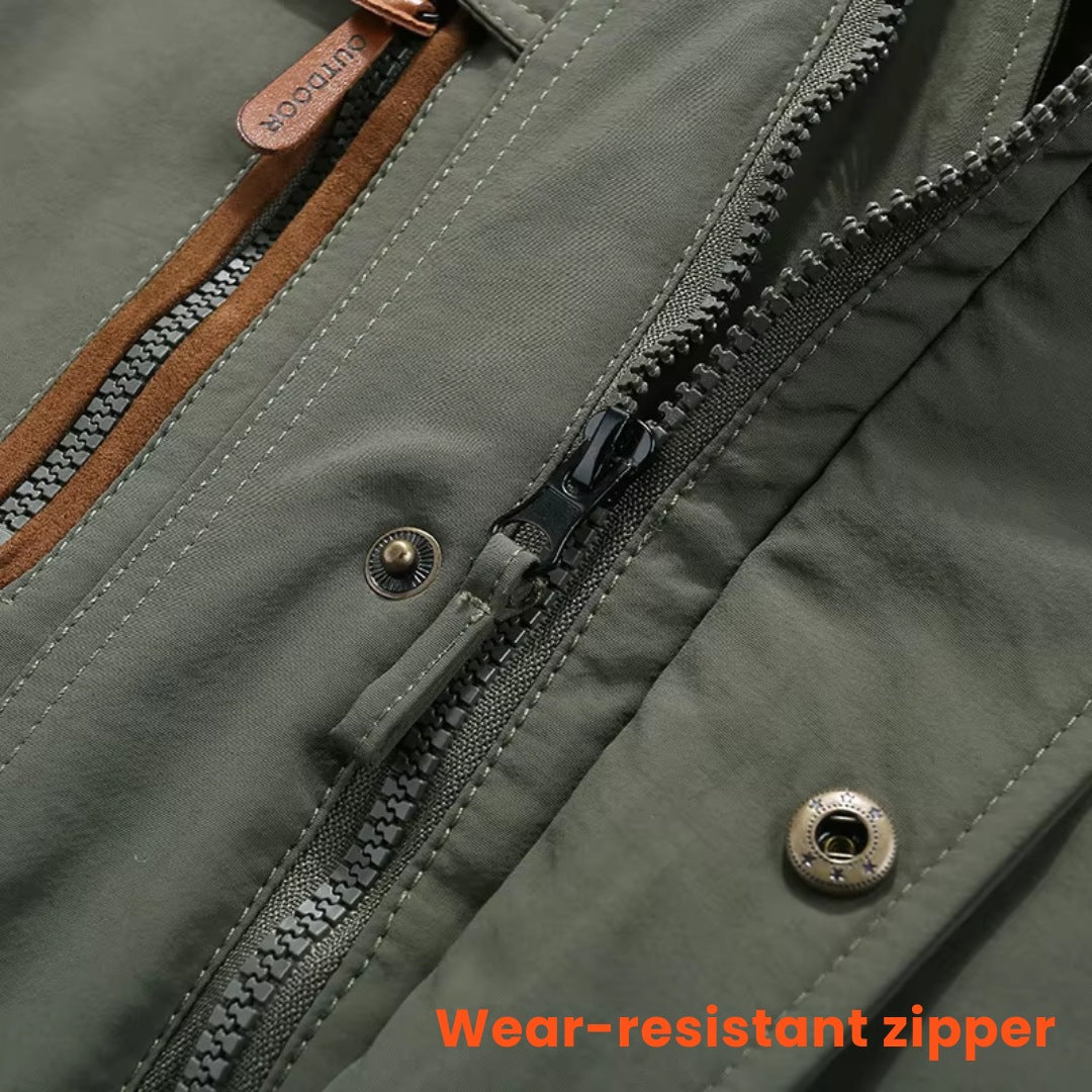 Isolierte Outdoorjacke – Wasser- und winddicht für Herbst und Winter