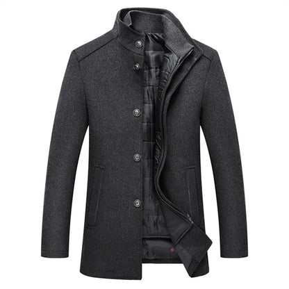 Cappotto classico in lana da uomo Kenneth, elegante e moderno, per l'inverno