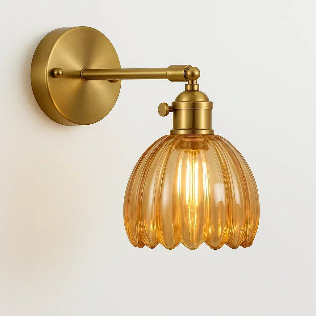 Lampada da parete retrò con paralume in vetro a forma di tulipano, design vintage