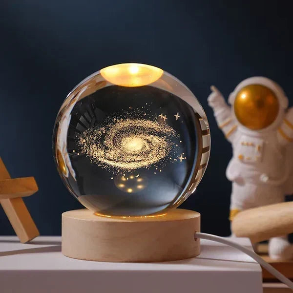 SolarSphere Modello del sistema solare in cristallo con luce LED, decorativo ed educativo