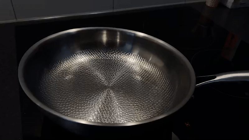 Titan Premium-Titanium-Bratpfanne ohne Beschichtung für Induktionsherde