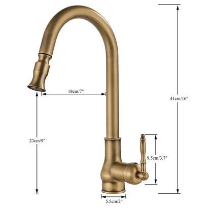 VintageTap Køkkenarmatur i Antik Messing med Drejelig Tud