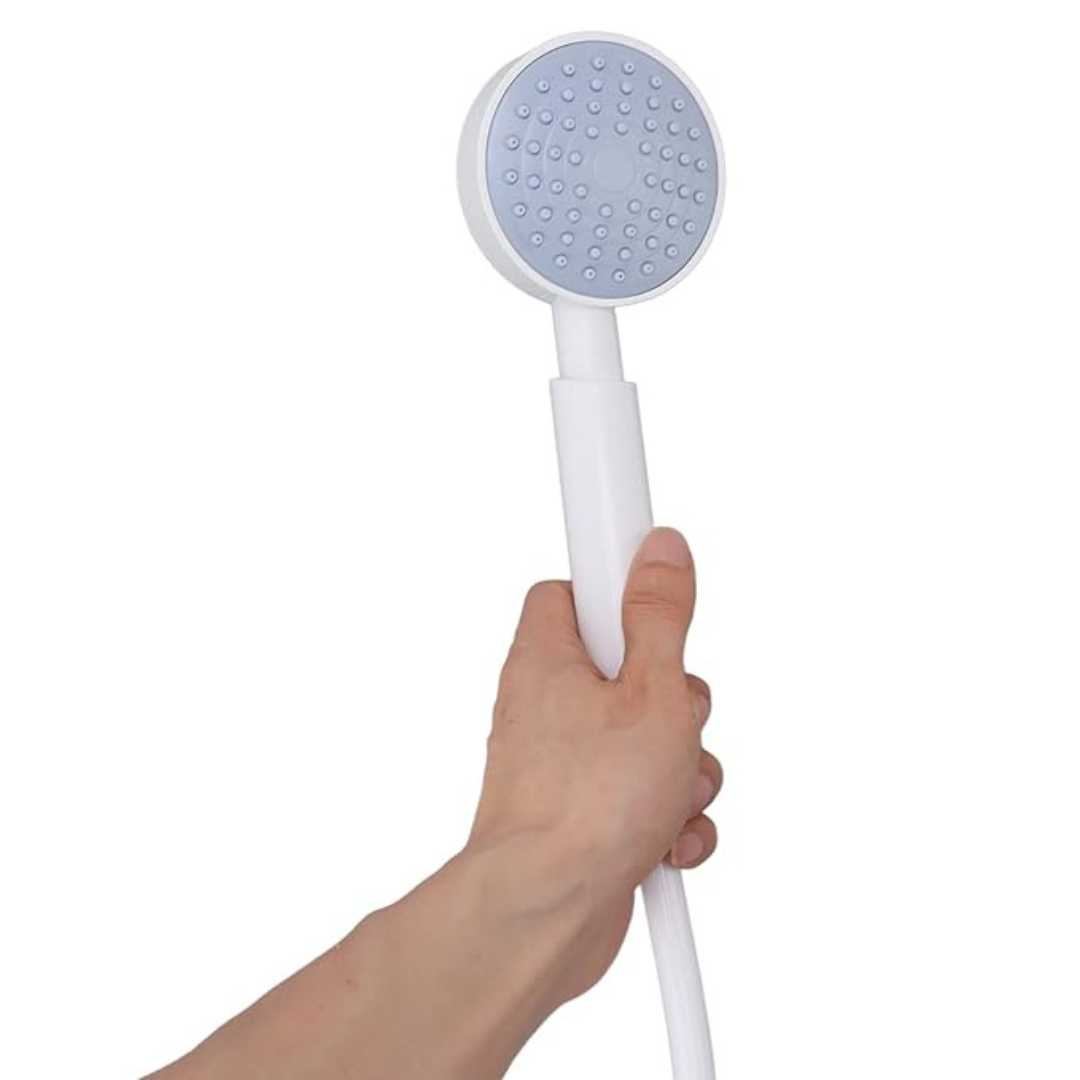 Doccia portatile da campeggio – ricaricabile, compatta ed efficiente
