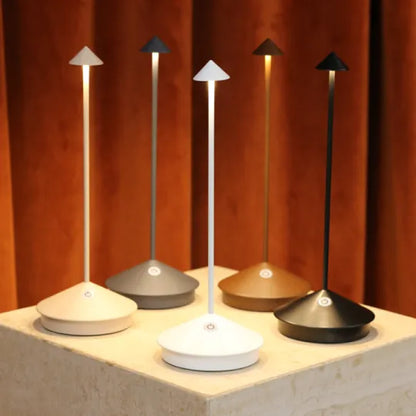 Lampada da tavolo LED wireless RadiantGlow con batteria ricaricabile