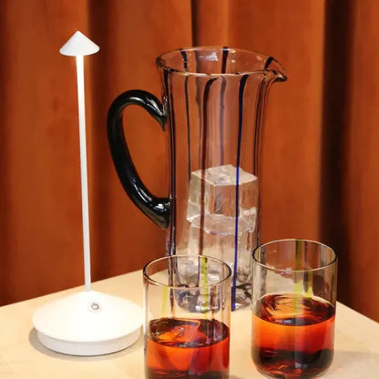 Lampada da tavolo LED wireless RadiantGlow con batteria ricaricabile