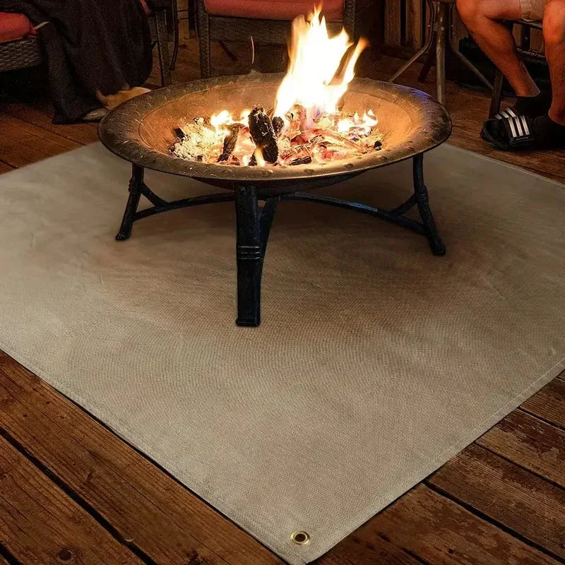 Tappetino ignifugo protettivo per barbecue e braciere